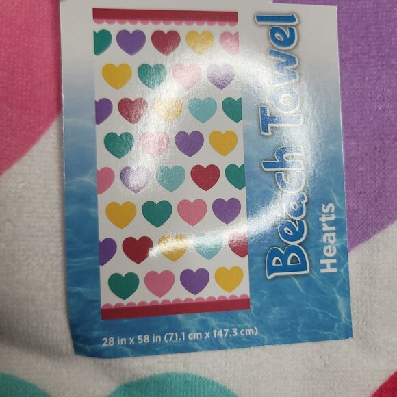 Hearts Beach Towel Swim Pool 28 x 58 Inches New w Tags - Picture 2 of 3
